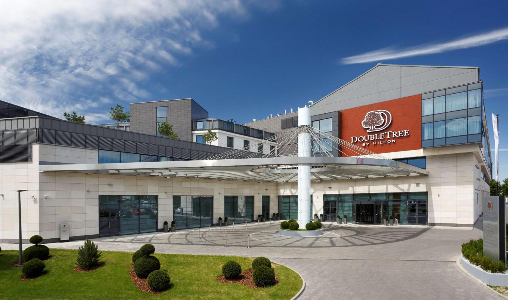 Doubletree By Hilton Hotel & Conference Centre Varsovia Exterior foto